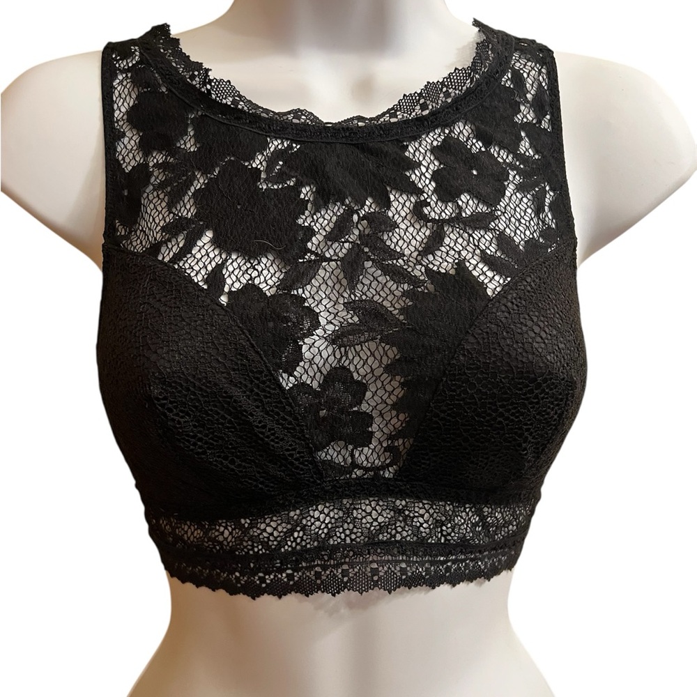 Victoria’s Secret Black Lace Bralette Size S